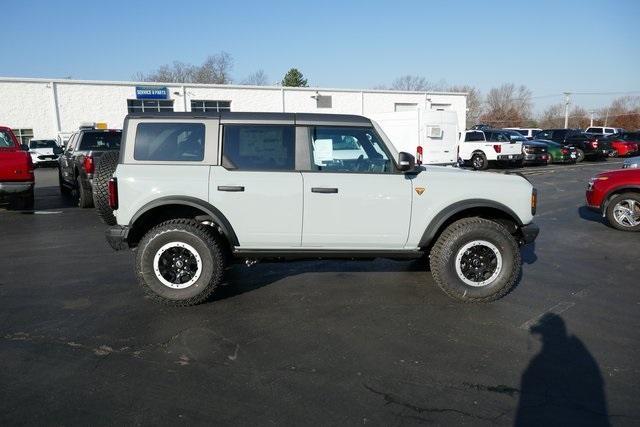 new 2024 Ford Bronco car, priced at $57,292