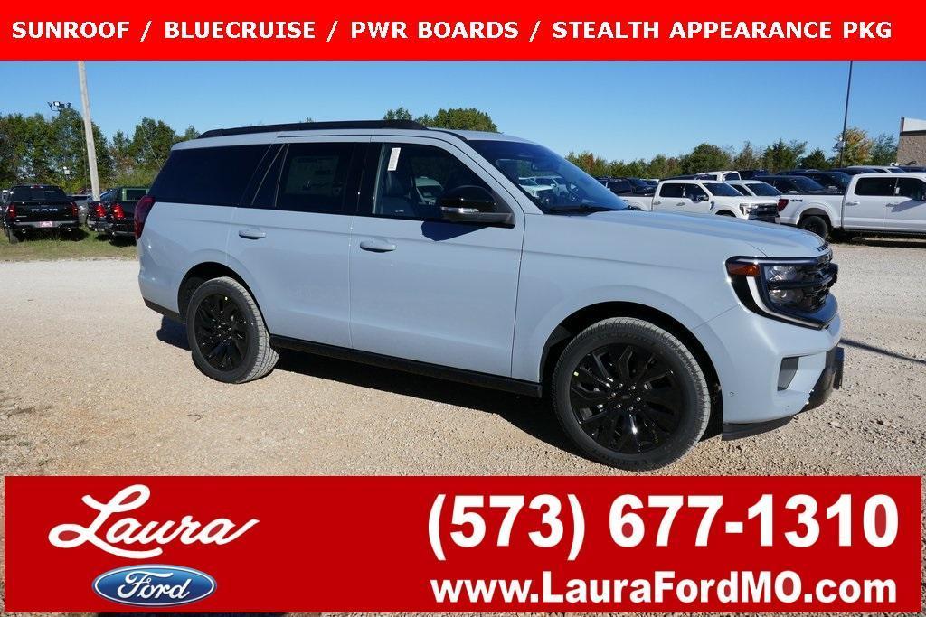 new 2025 Ford Expedition car, priced at $76,744