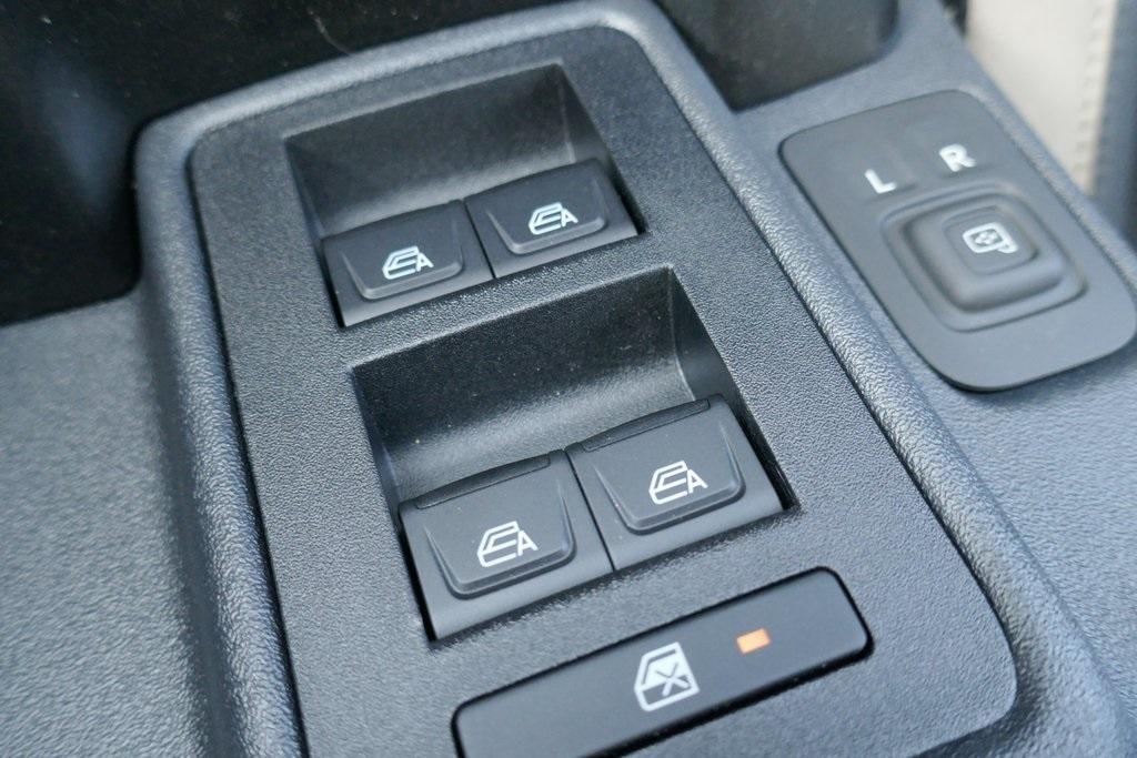 new 2025 Ford Bronco car, priced at $41,993