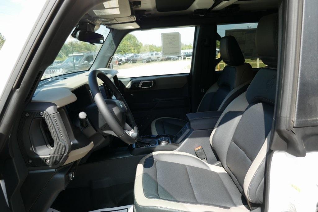 new 2025 Ford Bronco car, priced at $41,993