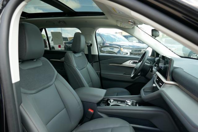 new 2025 Ford Explorer car, priced at $45,373
