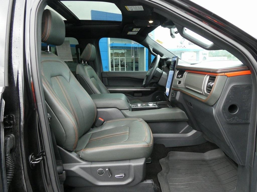 used 2022 Ford Expedition car, priced at $44,995