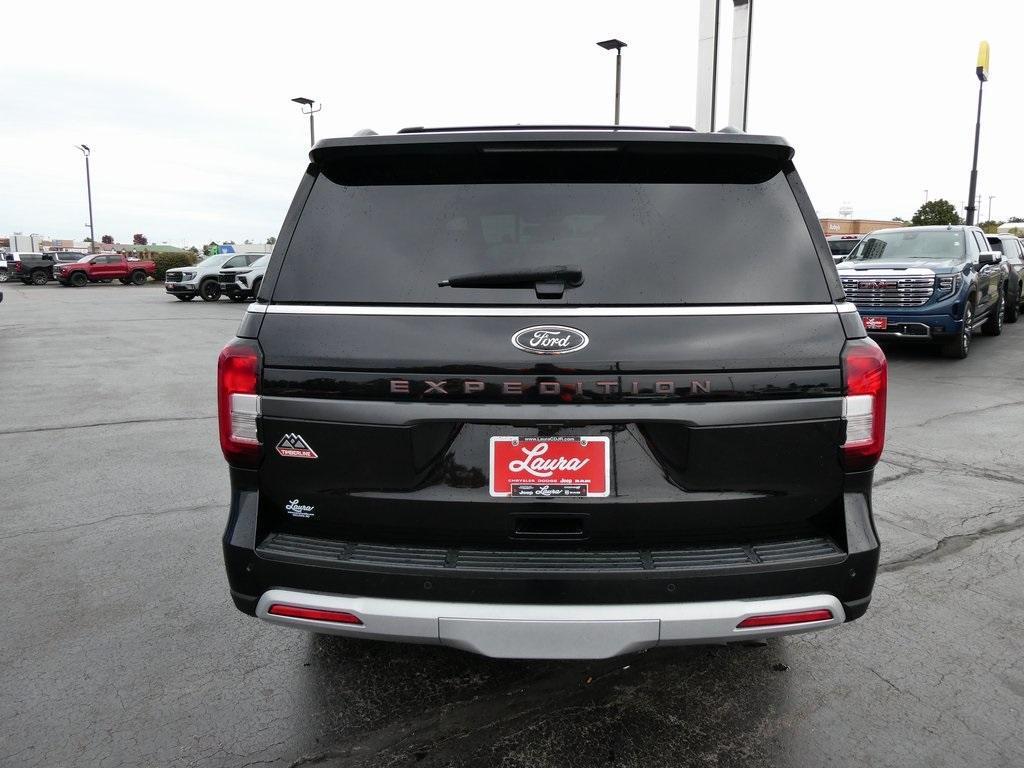 used 2022 Ford Expedition car, priced at $44,995