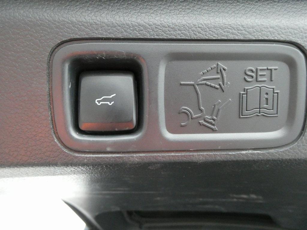 used 2022 Ford Expedition car, priced at $44,995