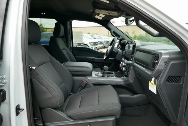 new 2025 Ford F-150 car, priced at $57,423