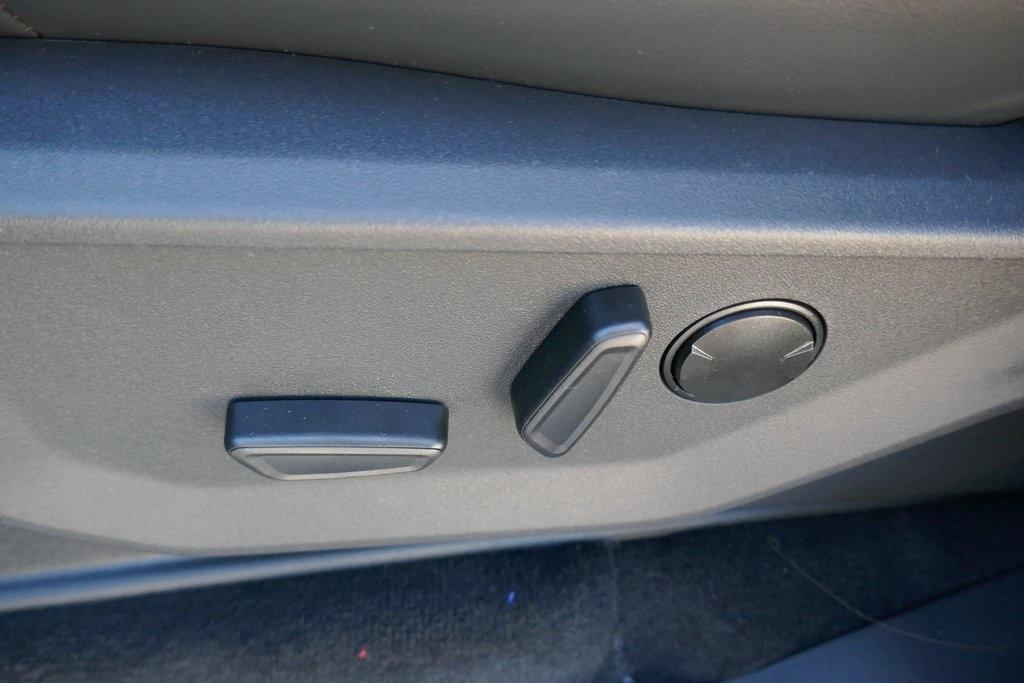 new 2025 Ford Expedition car, priced at $76,284