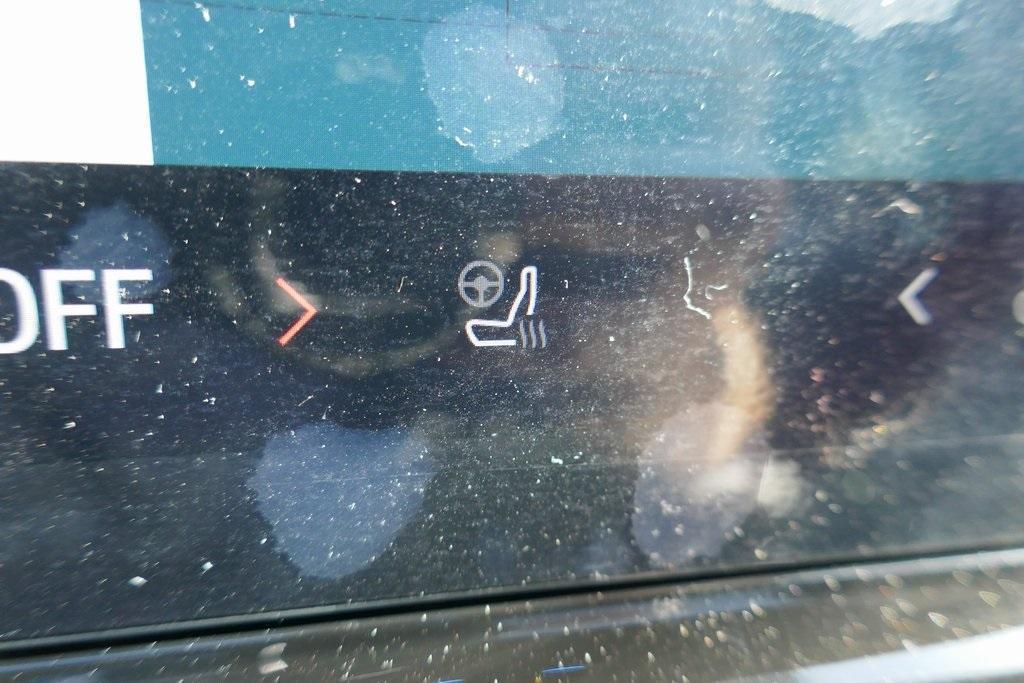 new 2025 Ford Expedition car, priced at $76,284