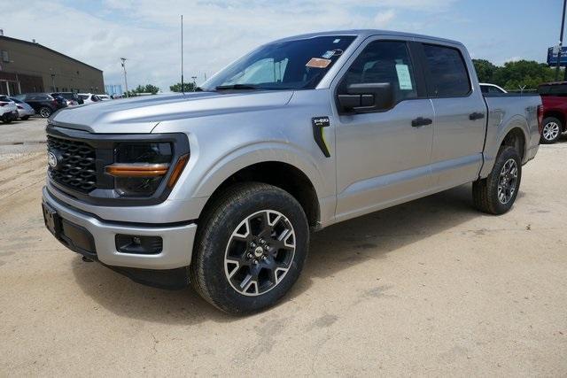 new 2024 Ford F-150 car, priced at $42,427