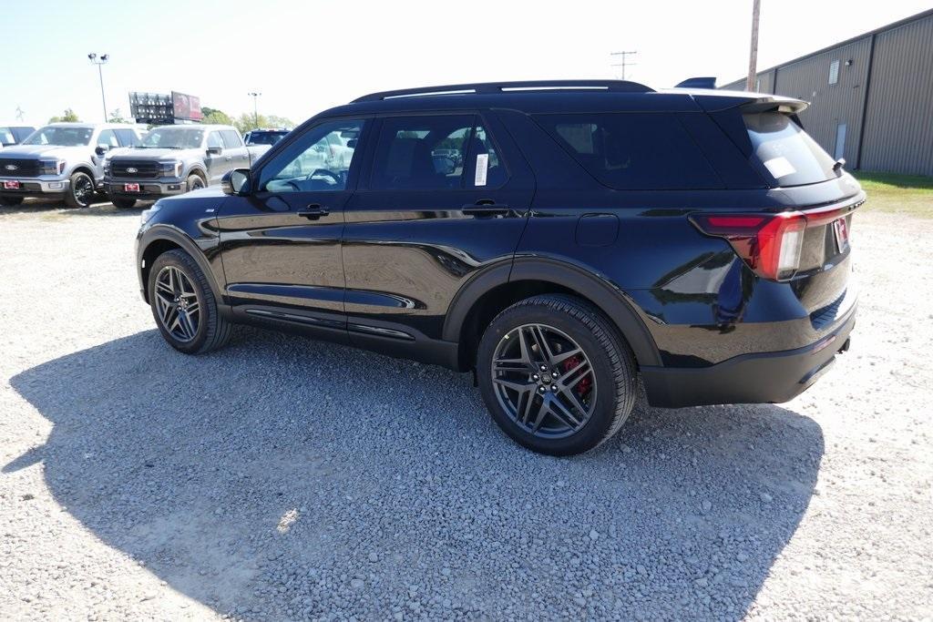 new 2025 Ford Explorer car, priced at $43,983