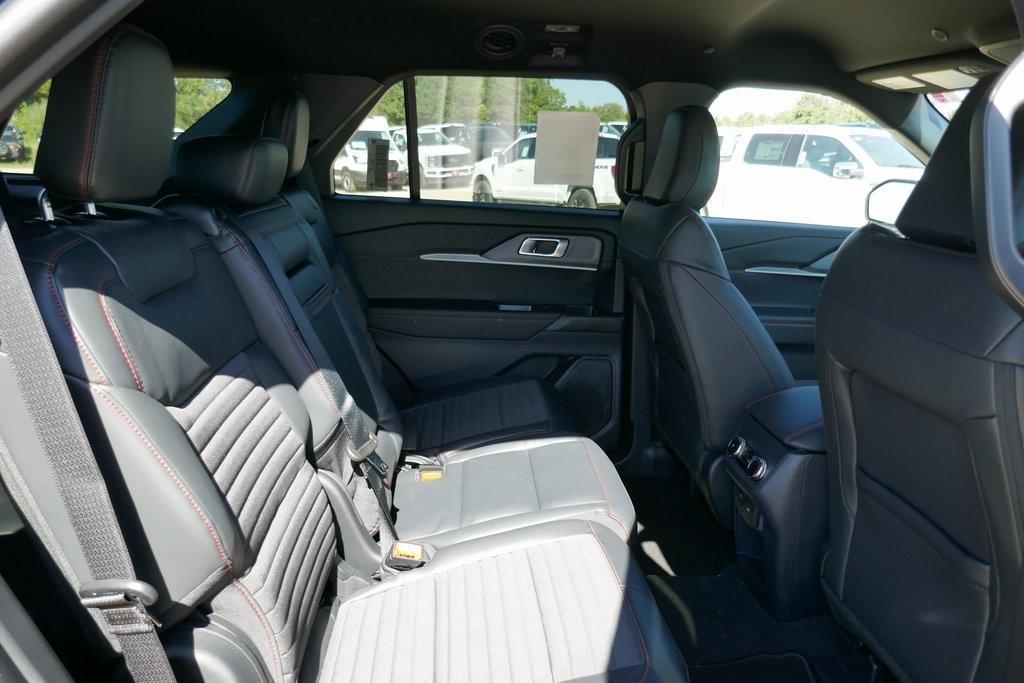 new 2025 Ford Explorer car, priced at $43,983