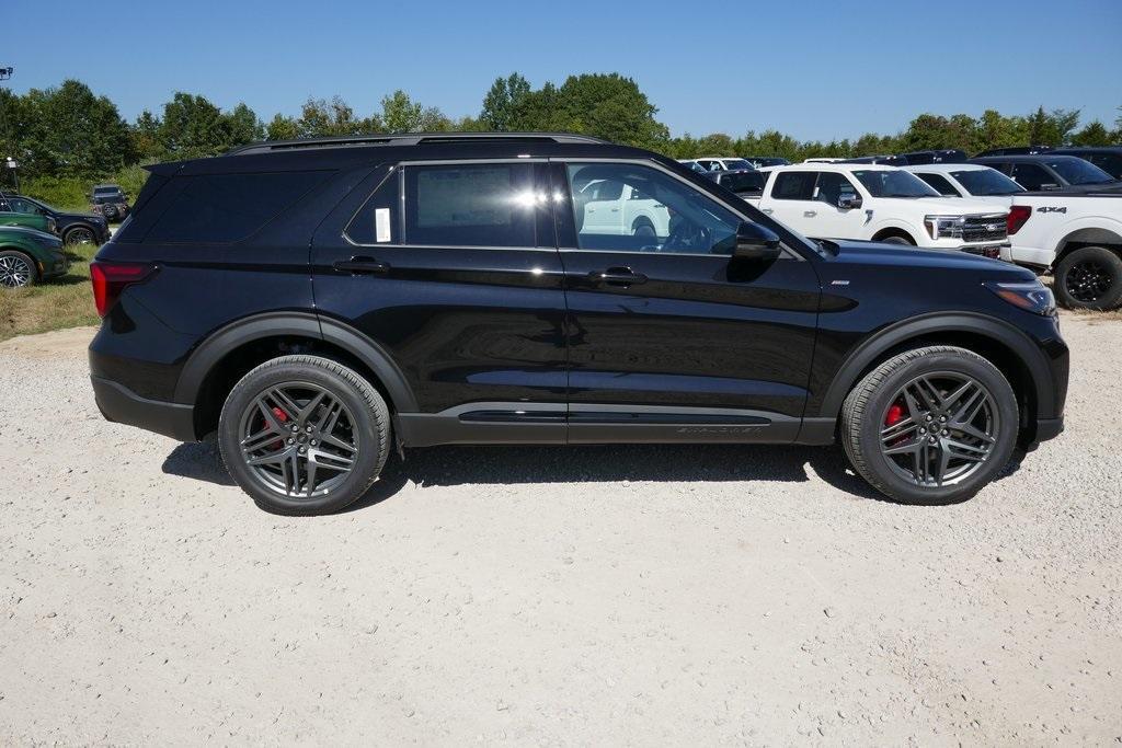 new 2025 Ford Explorer car, priced at $43,983