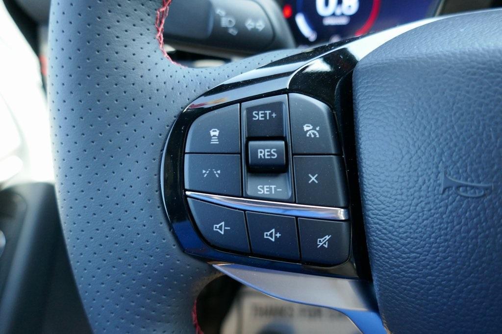 new 2025 Ford Explorer car, priced at $43,983