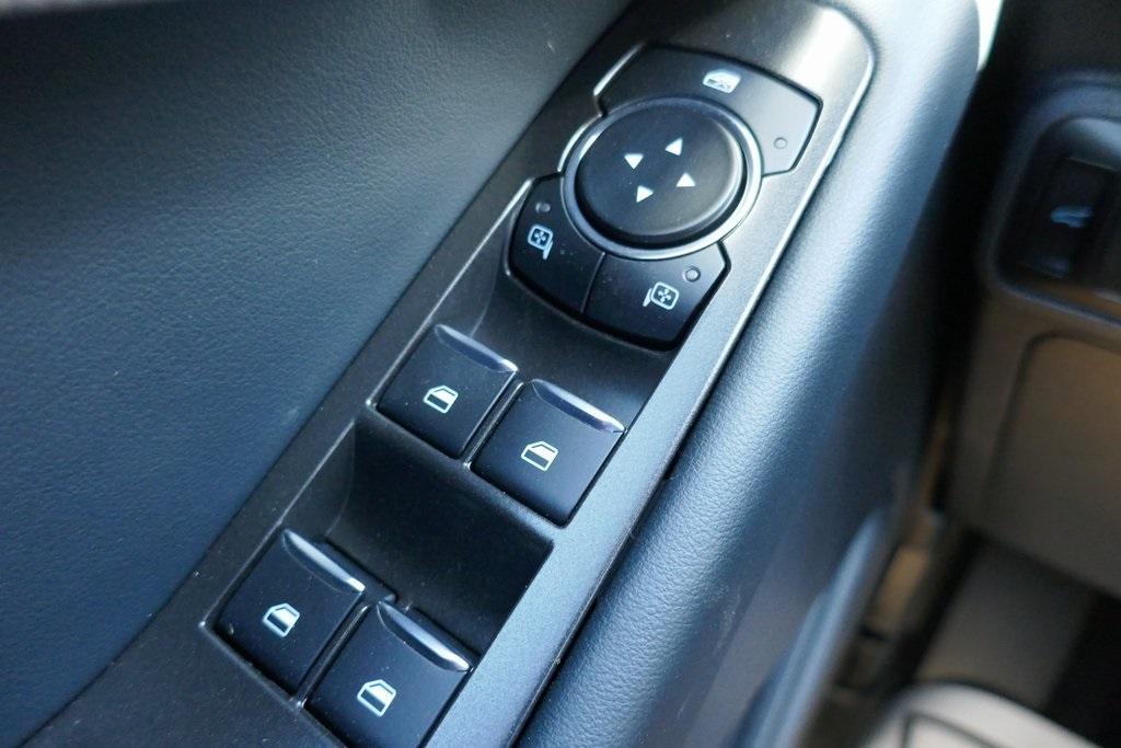 new 2025 Ford Explorer car, priced at $43,983