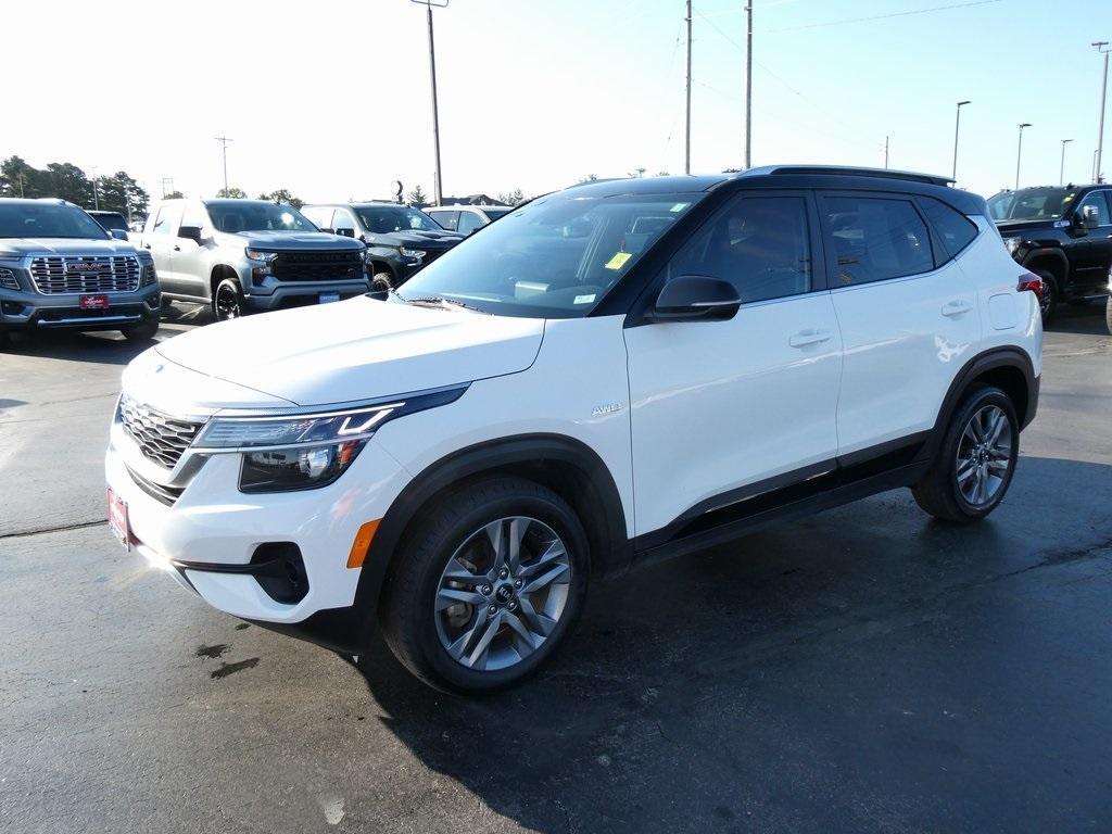 used 2021 Kia Seltos car, priced at $15,995