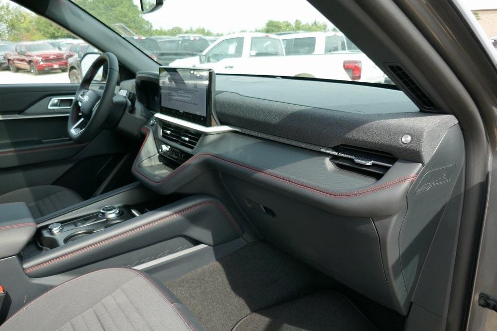 new 2025 Ford Explorer car, priced at $46,793