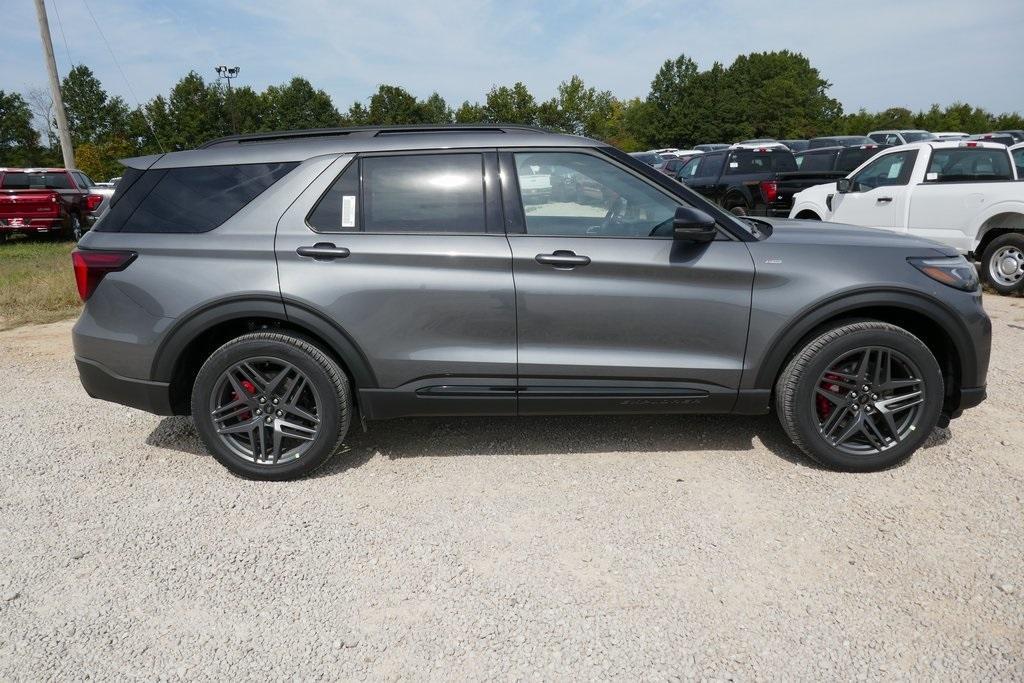 new 2025 Ford Explorer car, priced at $46,793