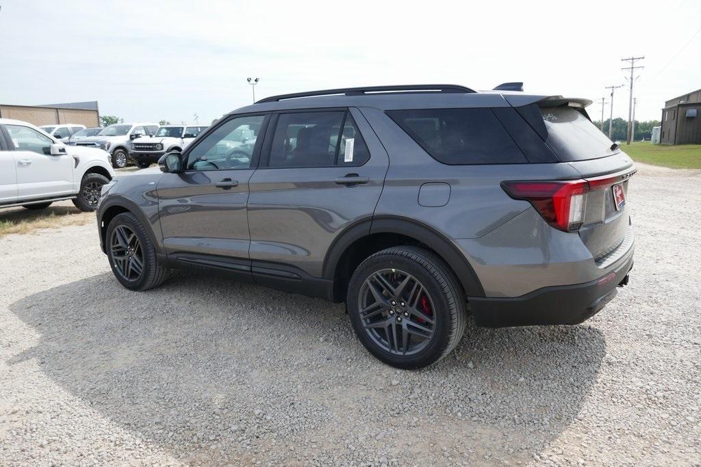 new 2025 Ford Explorer car, priced at $46,793