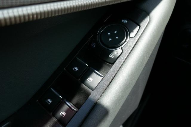 new 2025 Ford Explorer car, priced at $46,104