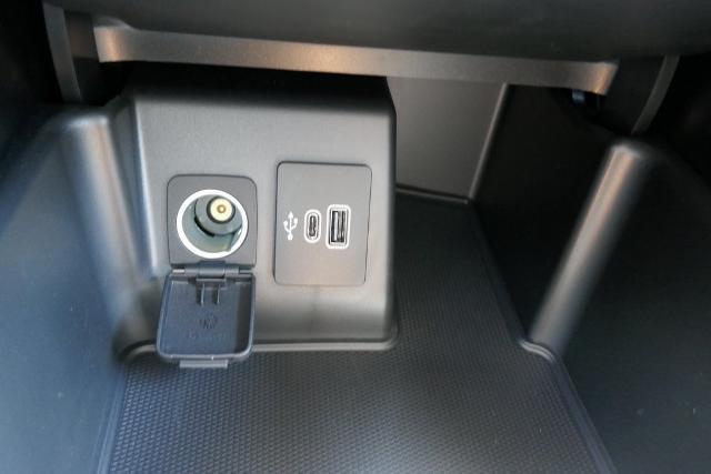 new 2025 Ford Explorer car, priced at $46,104