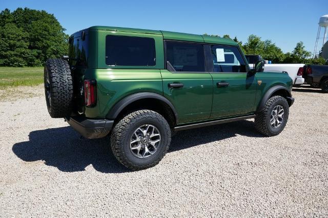 new 2025 Ford Bronco car, priced at $58,574