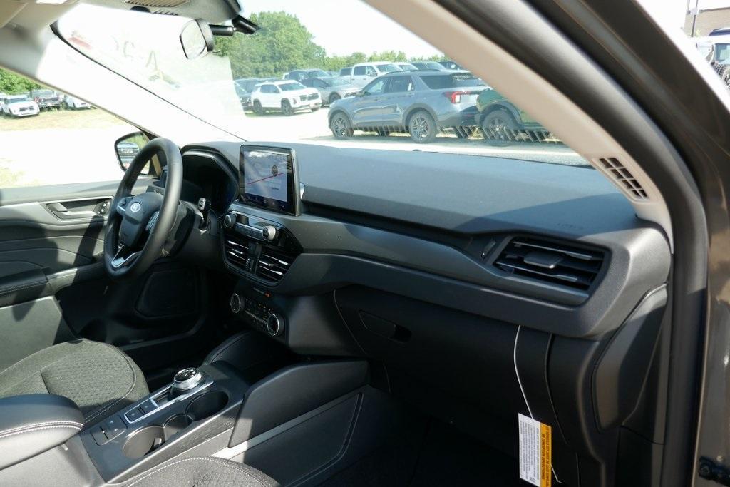 new 2025 Ford Escape car, priced at $24,719