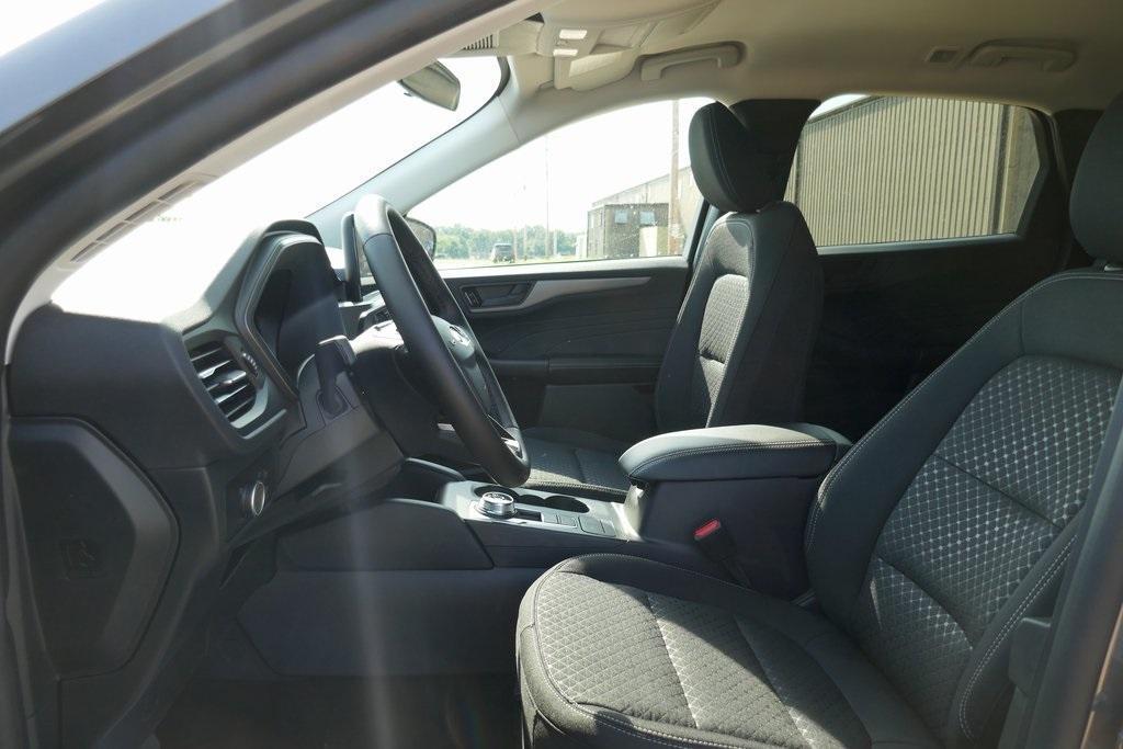 new 2025 Ford Escape car, priced at $24,719