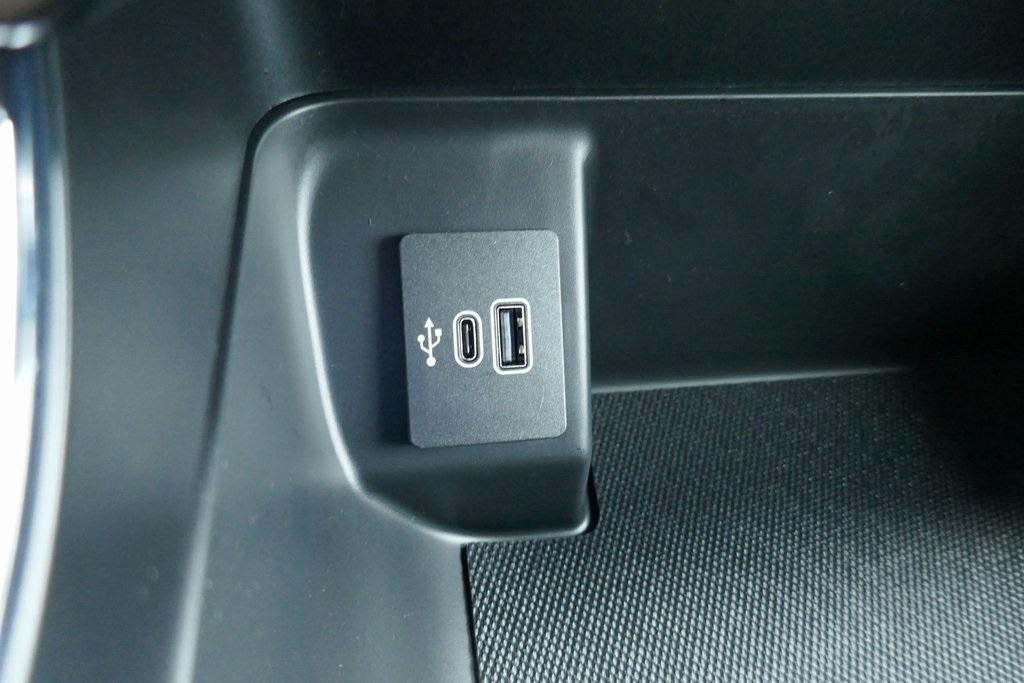 new 2025 Ford F-150 car, priced at $43,802