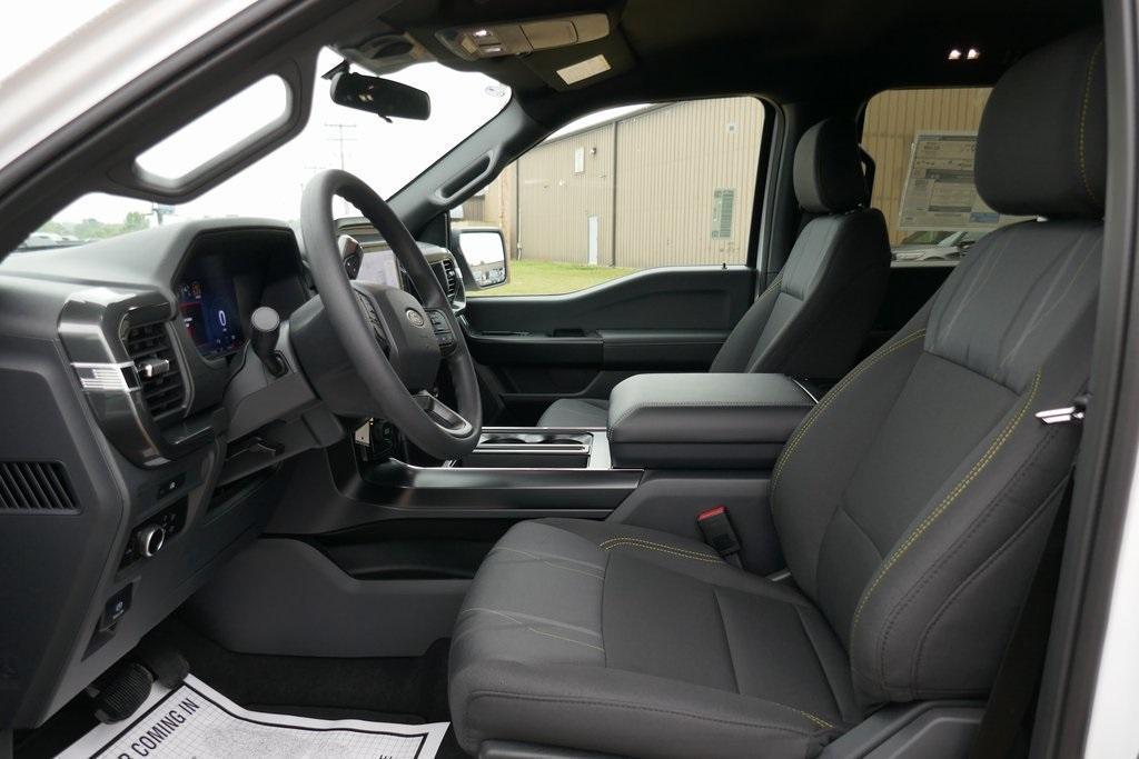 new 2025 Ford F-150 car, priced at $43,802