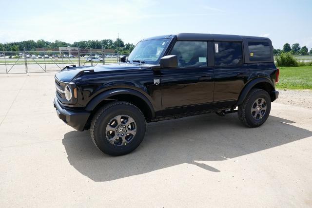 new 2025 Ford Bronco car, priced at $42,240