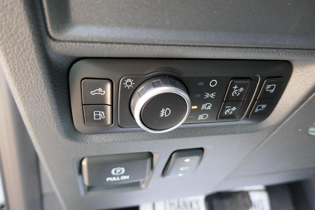 new 2025 Ford F-150 car, priced at $62,922