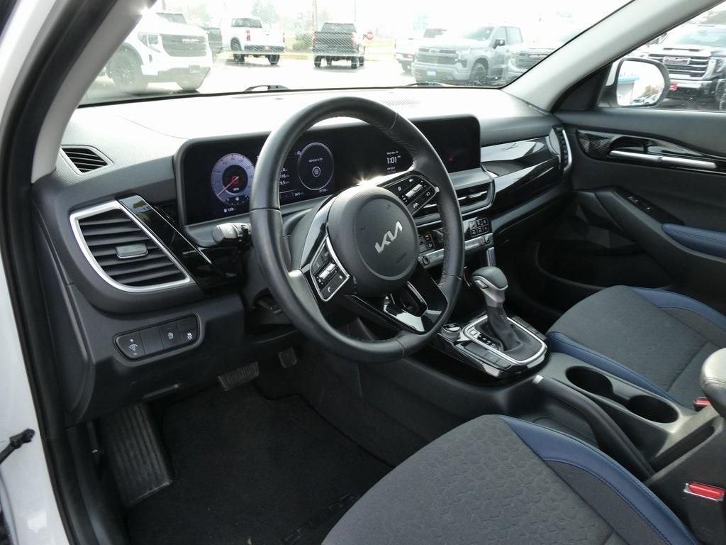 used 2024 Kia Seltos car, priced at $21,495