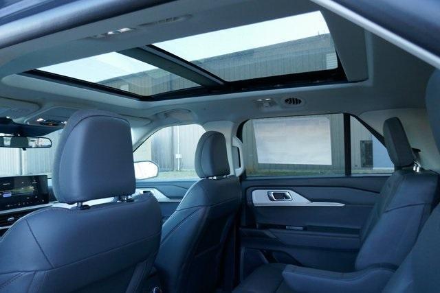 new 2025 Ford Explorer car, priced at $46,394