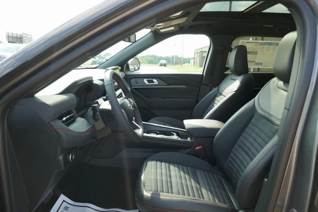 new 2025 Ford Explorer car, priced at $45,293
