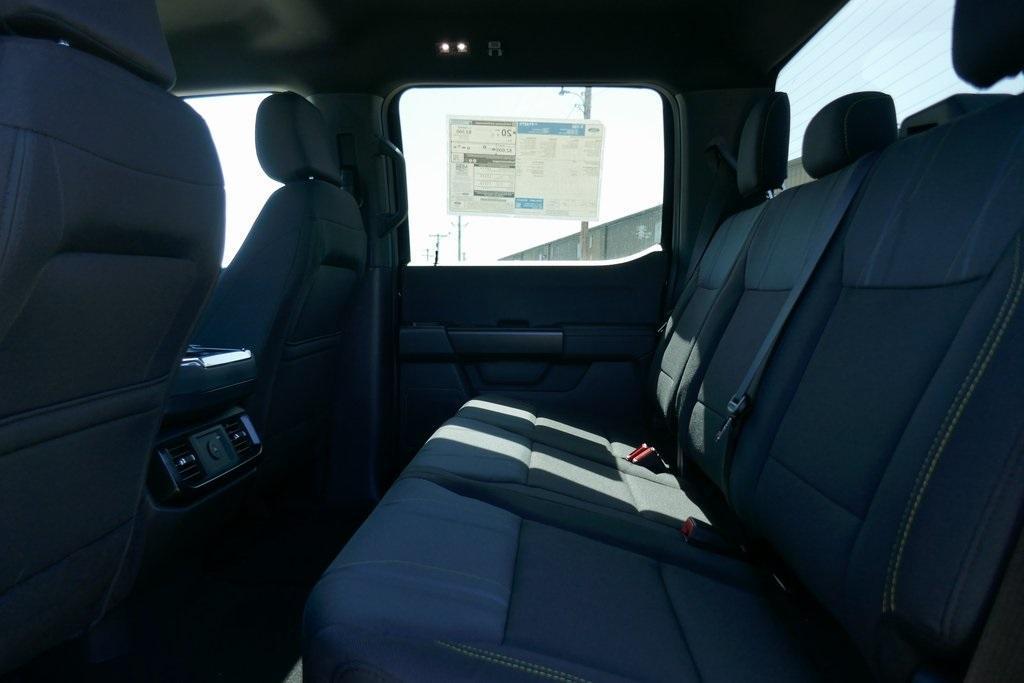new 2025 Ford F-150 car, priced at $44,302