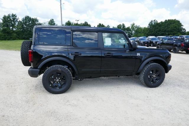 new 2025 Ford Bronco car, priced at $44,990