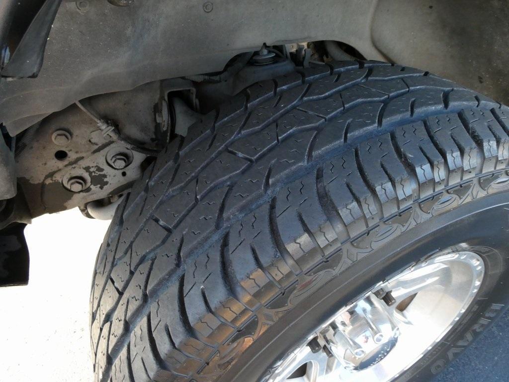 used 2006 Hummer H2 car, priced at $18,995