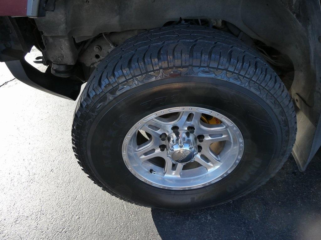 used 2006 Hummer H2 car, priced at $18,995