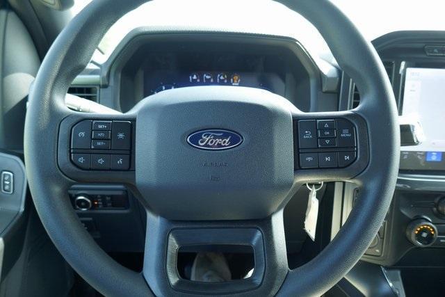 new 2024 Ford F-150 car, priced at $40,602