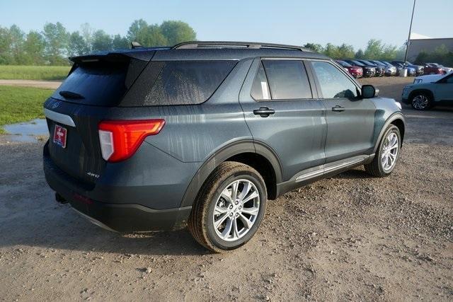 new 2024 Ford Explorer car, priced at $40,759