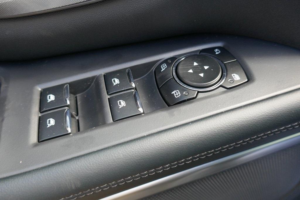 new 2025 Ford Expedition car, priced at $77,155