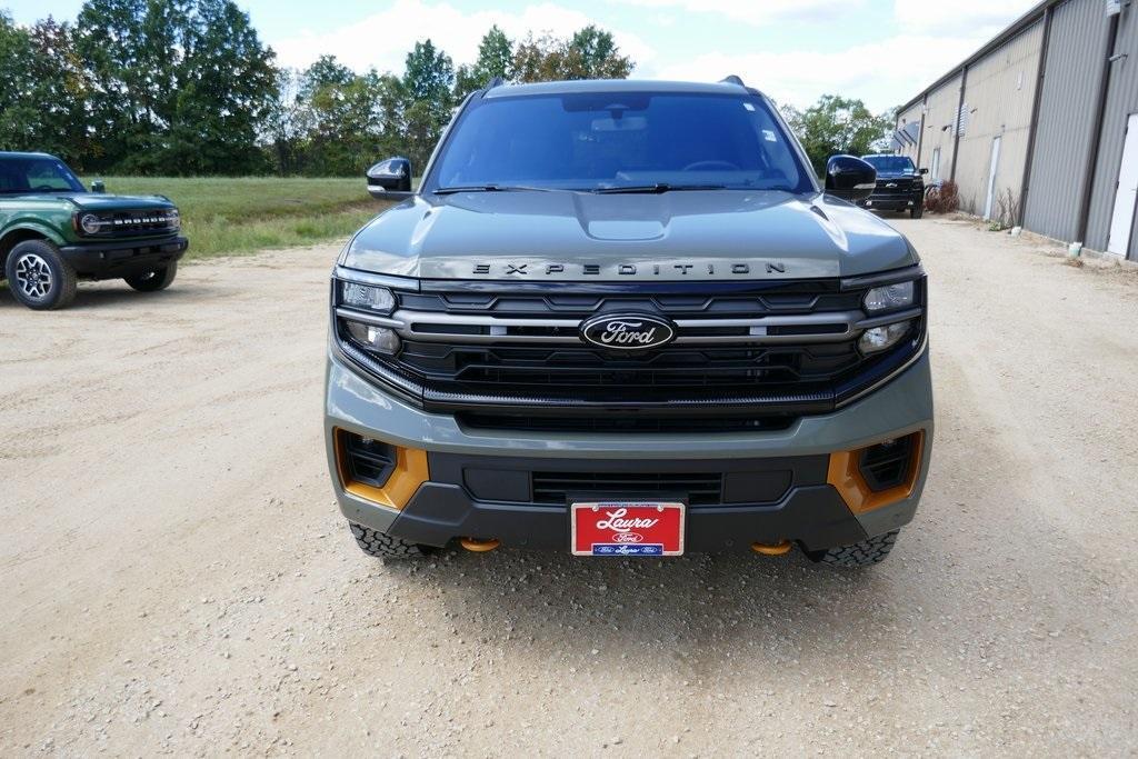 new 2025 Ford Expedition car, priced at $77,155