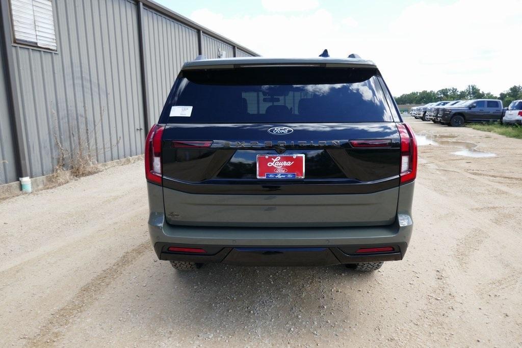 new 2025 Ford Expedition car, priced at $77,155