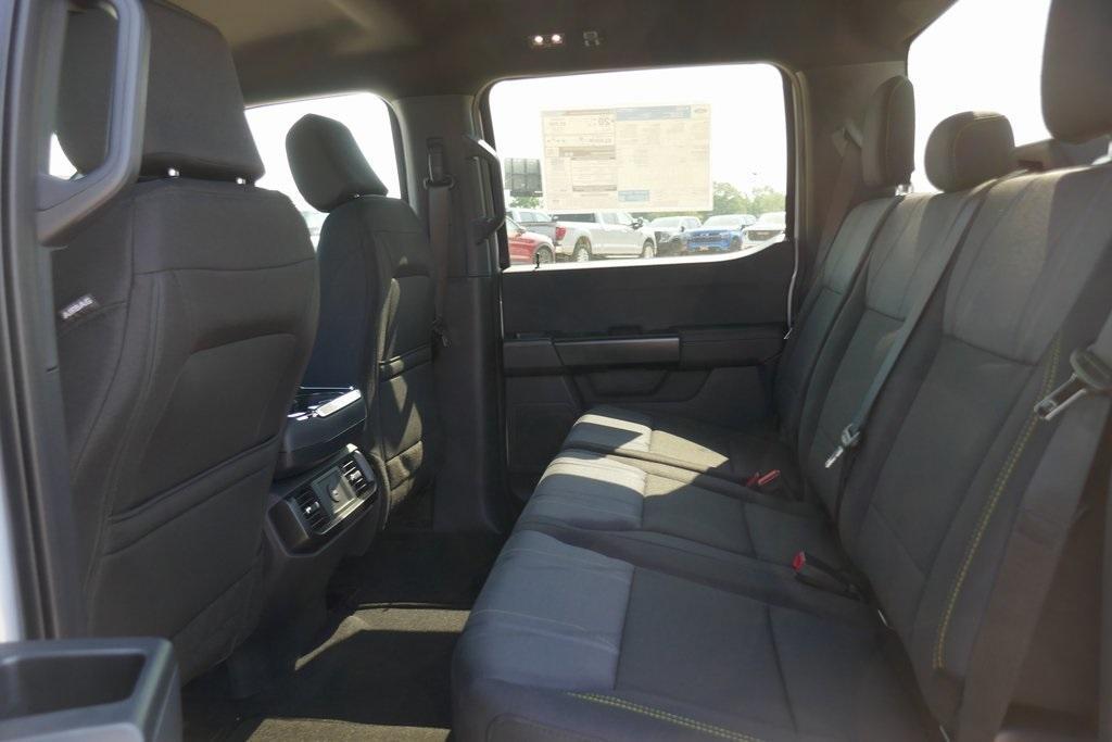new 2025 Ford F-150 car, priced at $40,902