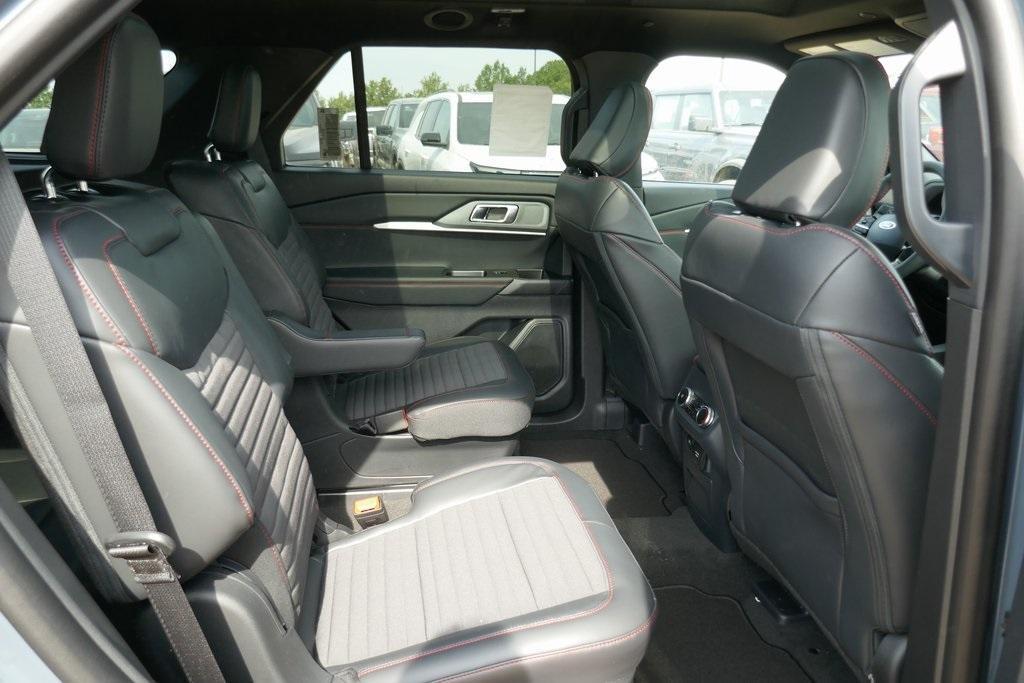 new 2025 Ford Explorer car, priced at $47,248