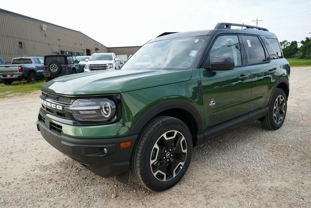 new 2024 Ford Bronco Sport car, priced at $31,358