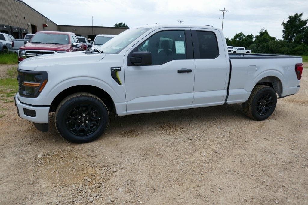 new 2025 Ford F-150 car, priced at $34,890