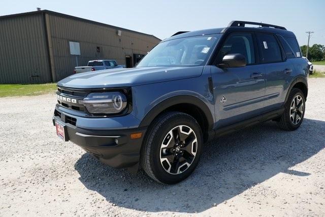 new 2024 Ford Bronco Sport car, priced at $32,002