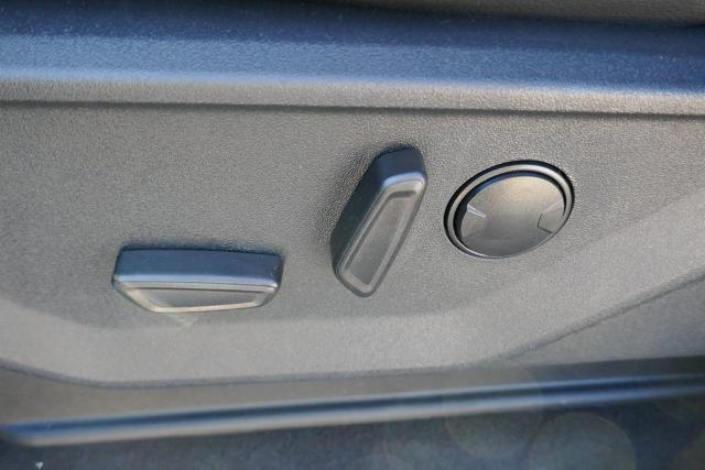 new 2025 Ford F-150 car, priced at $58,363
