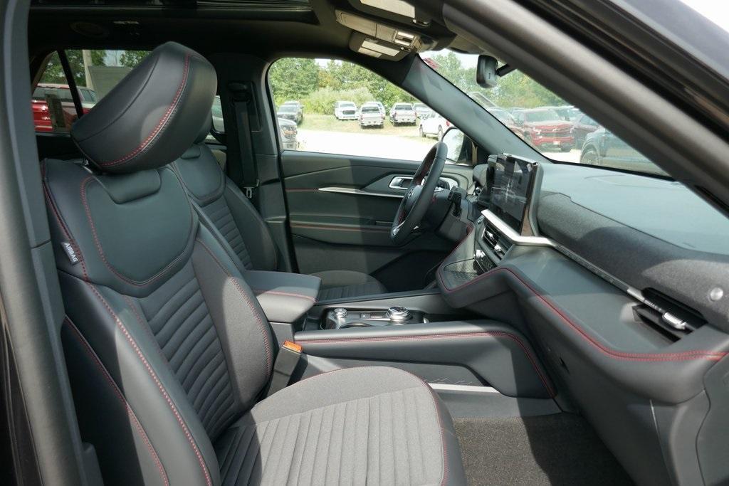 new 2025 Ford Explorer car, priced at $47,793