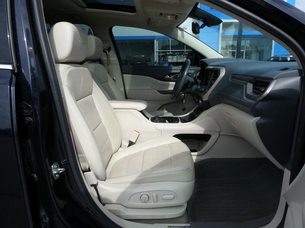 used 2021 GMC Acadia car, priced at $25,995
